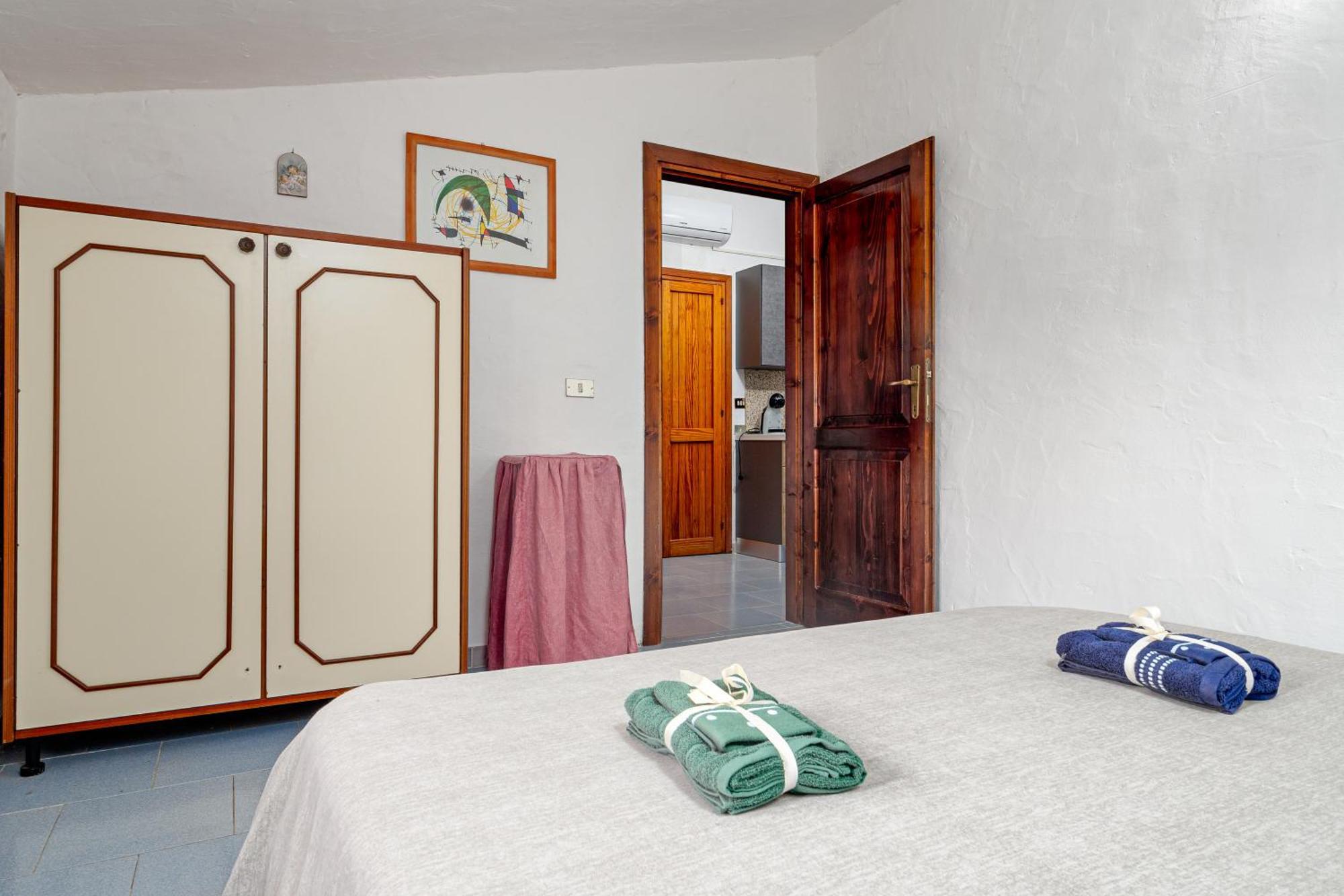 Appartamento In Villa Bruno Olbia Exterior foto